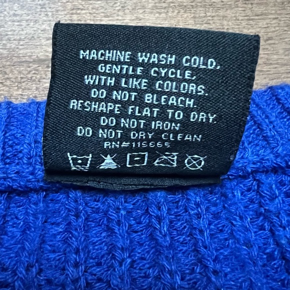 Harry Potter Ravenclaw Cropped Sweater - Picture 2 of 4